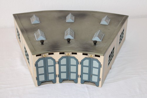 Märklin 7028 Ringlokschuppen mit Licht Blech dreiständig H0 | Zustand: Gebraucht