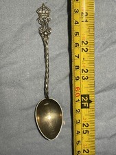 Sterling Silver VR Crown Finial – Birmingham 1896, John Millward Banks 11g
