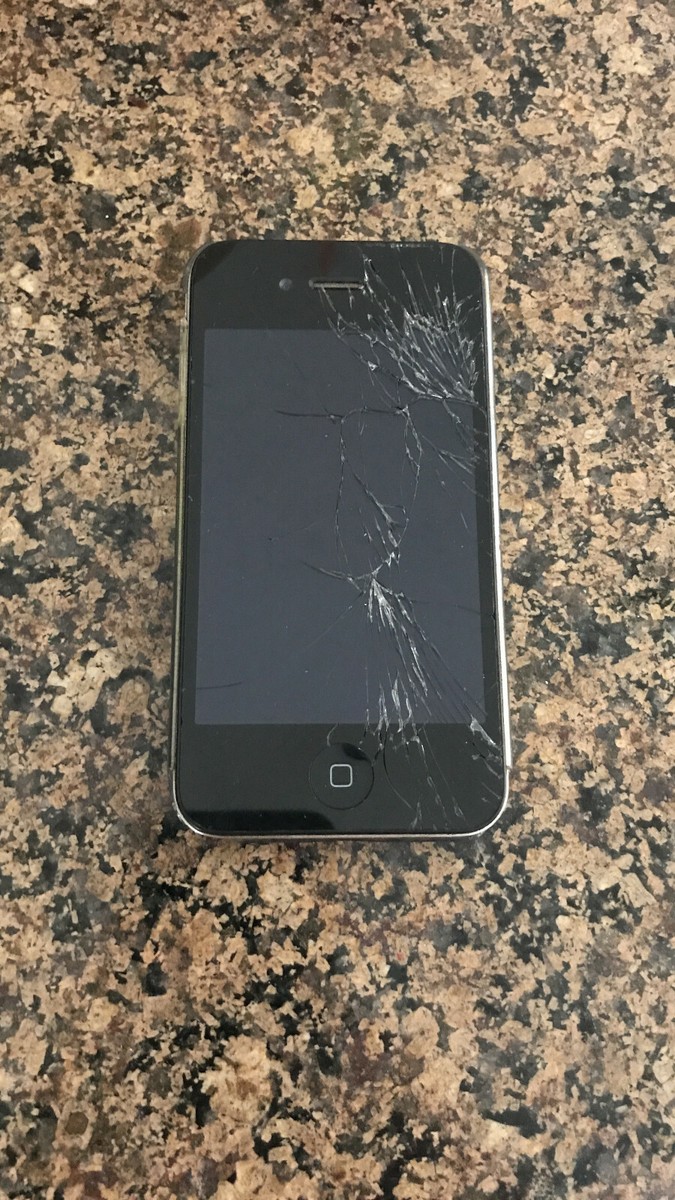 Apple iPhone 4 or 5 - 16GB - Black | eBay