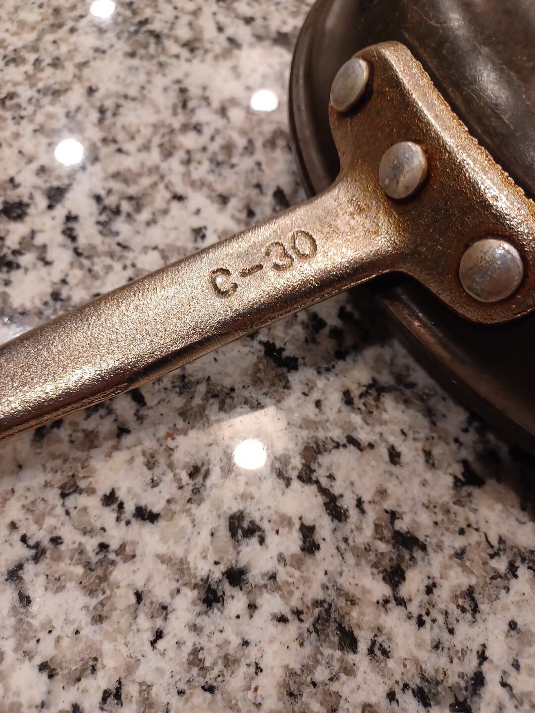 Calphalon Aluminum Anodized 10" Frying Pan Skillet 1390 USA 18165 Commercial 