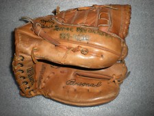 Wilson 3147 Bobby Bonds Personal Youth 10" Baseball Glove Mitt Right Handed