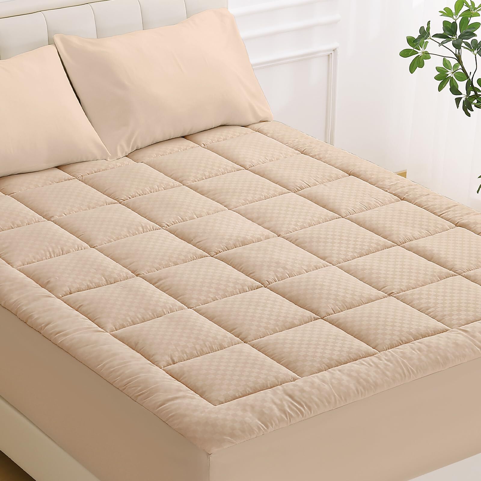 Full Quilted Fitted Mattress Pad, Cooling Soft Mattress Topper, Elastic Fitte...