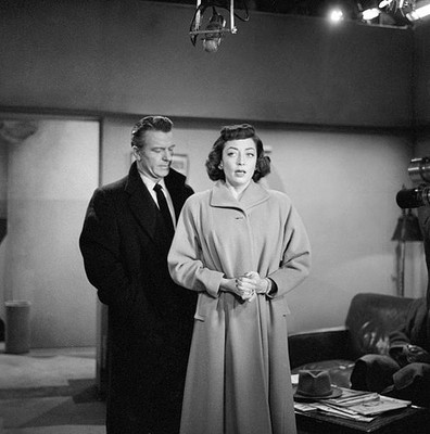 Hugh Beaumont Marie Windsor as Vivian Cummings in the CLIMAX! epis- Old Photo