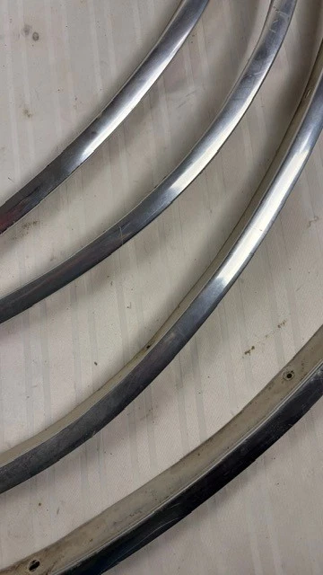 87-91 Ford F150 - Juego completo de molduras de arco de rueda para guardabarros OEM: de un 1989 F 150 Foto 4 de 4