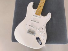 Tanglewood Signature TSB-57 E-Gitarre + Fende...