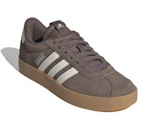 Woman's Fashion Sneakers adidas VL Court 3.0 Sneaker