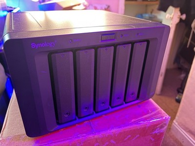 Synology DiskStation DX513 5 Bay NAS Erweiterungseinheit