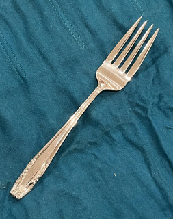 VTG Wallace Stradivari Sterling 925 Silver 6" Fork 35.3g Replacement DS03