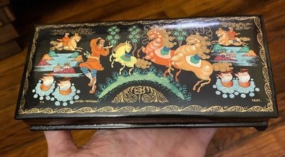 Magical Russian Palekh Black Lacquer Trinket Box Humpback Horse Hand-Painted