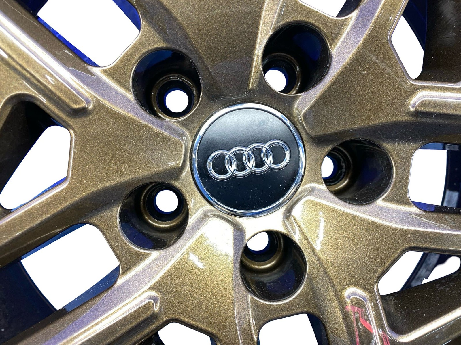 2020 Audi R8 20X8.5 5 Split Spoke Wheel Rim Bronze *SMALL BEND*