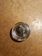 2005 Gold Sovereign In BU special back 22 Carat