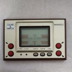 NINTENDO GAME AND & WATCH Manhole 1981 tested very good free shipping