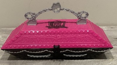 Monster High Create A Monster Design Lab Coffin Carrying Case Pink 2011