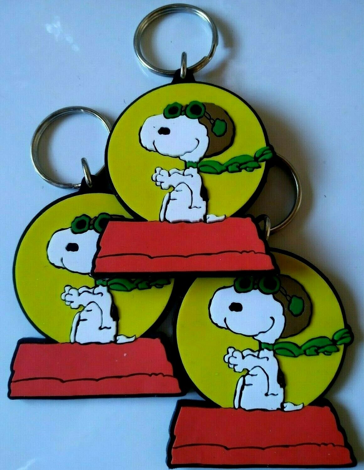 1 X 3 Piece Snoopy As Pilot On Kennel Key Chain Rubberised Ebay