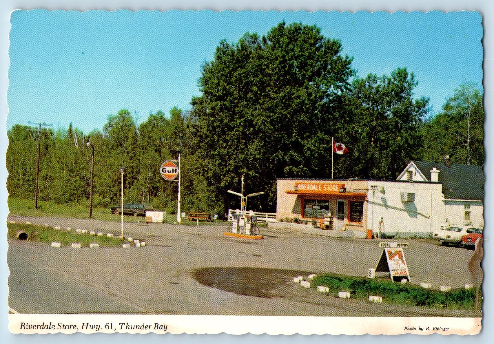 Tarjeta postal Thunder Bay Ontario Canadá Riverdale Store Highway 61 años 50