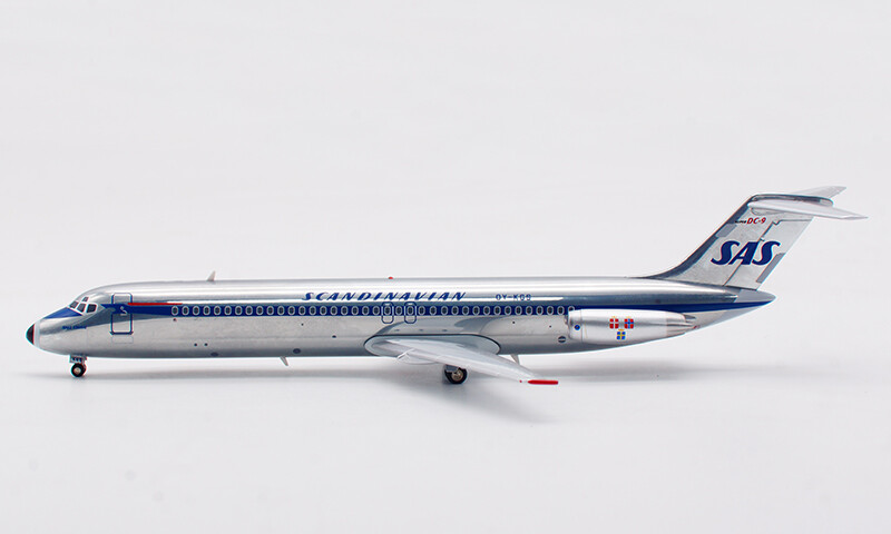 SAS DC-9 プラモデルキット 1/200 SAS Scandinavian DC-9-40 OY-KGR Inflight 1/200 | eBay