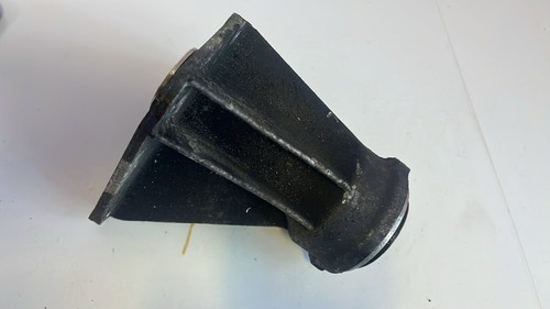 BMW X5 E53 4.40 Benzin Vorderachse Differential Stützhalter Halterung 1428647