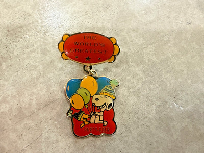 Peanuts Snoopy The World's Greatesrt Party Goer Lapel Pin