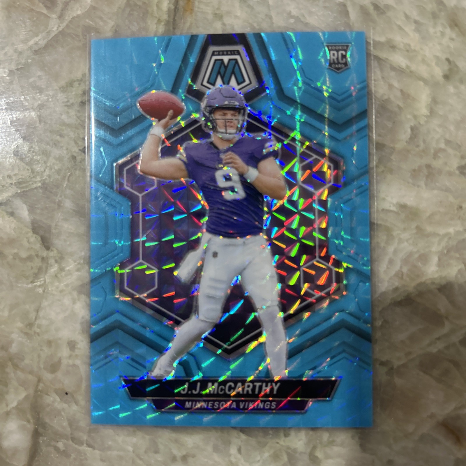 2024 Panini Mosaic J.J. McCarthy #310 Blue Fluorescent 12/15