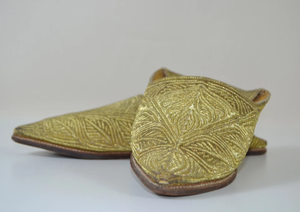 Moroccan Gold Women Babouche Slippers EU 40 US 9 | Vintage Wedding Balgha Shoes - Image 4 of 4