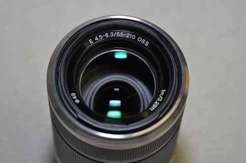 Sony E 55-210mm f/4.5-6.3 E-Mount Telephoto Lens SEL55210 ( Silver)  Excellent!! - Picture 4 of 9