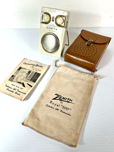 Vintage ZENITH Royal 500D 1958 ‘OWL EYE’ White Transistor Radio w/Case & Bag