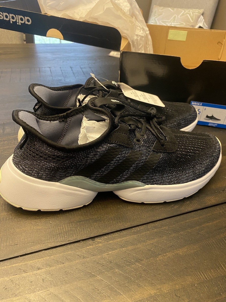 Adidas Women's Size Mavia X Running Sneaker Black/White/Aqua
