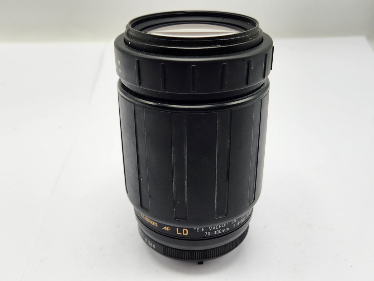 Tamron AF 70-300mm F4-5.6 Tele-Macro 1:3.9 Zoom Lens for KAF Mount 