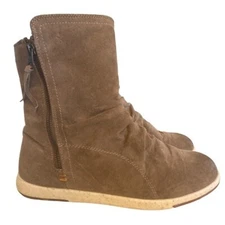 Emu Australia Mushroom Barakee Suede Shearling Lined Boots - size 6.5