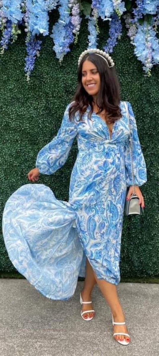 Sheike Gaia blue paisley long sleeve maxi dress - size 6 | eBay Australia Sheike Gaia blue paisley long sleeve maxi dress - size 6 | eBay Australia