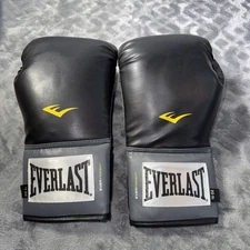 EVERLAST Everfresh 16 oz Training Boxing Gloves Black