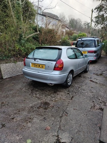 Toyota Corolla 2001 1.4 Vvti 3 Door Petrol E110 Spares Or Repairs - Picture 3 of 12
