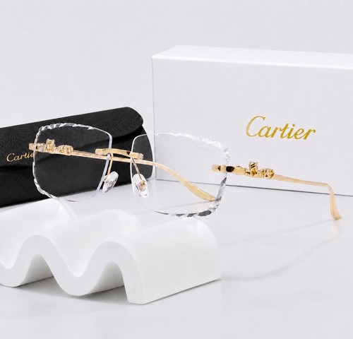Cartier Décor Panthère Rare Collection Diamond Cut Clear Lens Gold Frame.