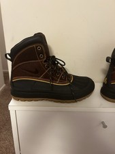 Nike Woodside 2 ACG Duck Boots Men s Size 7 Brown/Black Waterproof Winter Boots