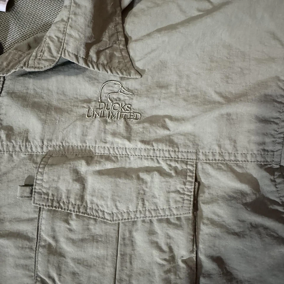 Camisa masculina Ducks Unlimited 2XL verde náilon pesca ao ar livre ventilada malha forrada - Imagem 2 de 4
