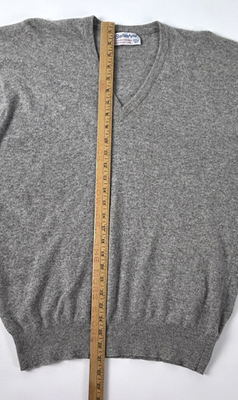 BALLANTYNE Scotland Vintage 100% Pure Cashmere Gray V-Neck Sweater