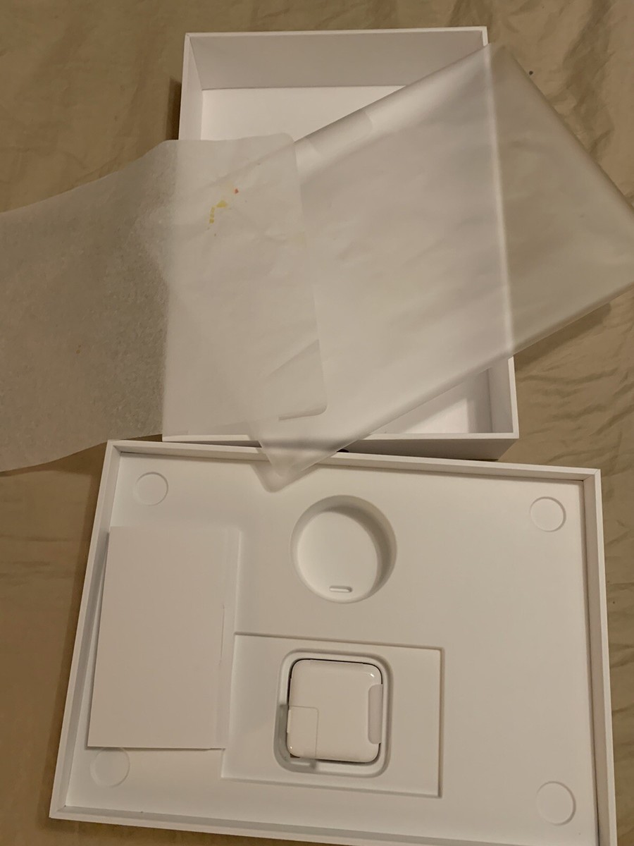 Apple MacBook 12'' 500 GB Gold Laptop - A 1932 in Original Box