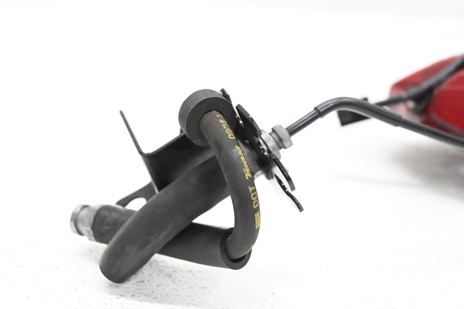 ⭐14-22 Maserati Ghibli Front Left Side Brake Caliper Housing Shoe Cover Unit Oem
