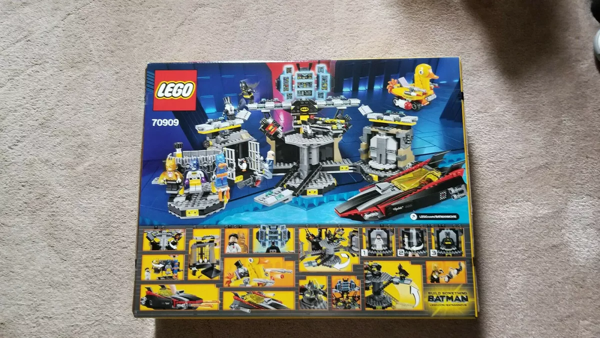 Lego The Batman Movie Batcave Break-in (70909) Building Kit 1047 Pcs  Retired Set