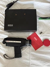 Eumig Viennette 5 Zoom Reflex 8mm Movie Camera -FOR PARTS AND REPAIR ONLY