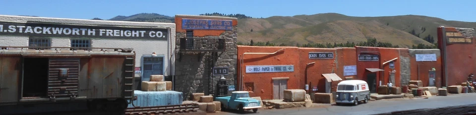 Downtown Deco HO Scale Alleyway Flat Building Kit Great Detail 30" Long! 1/87 - Image 2 of 4