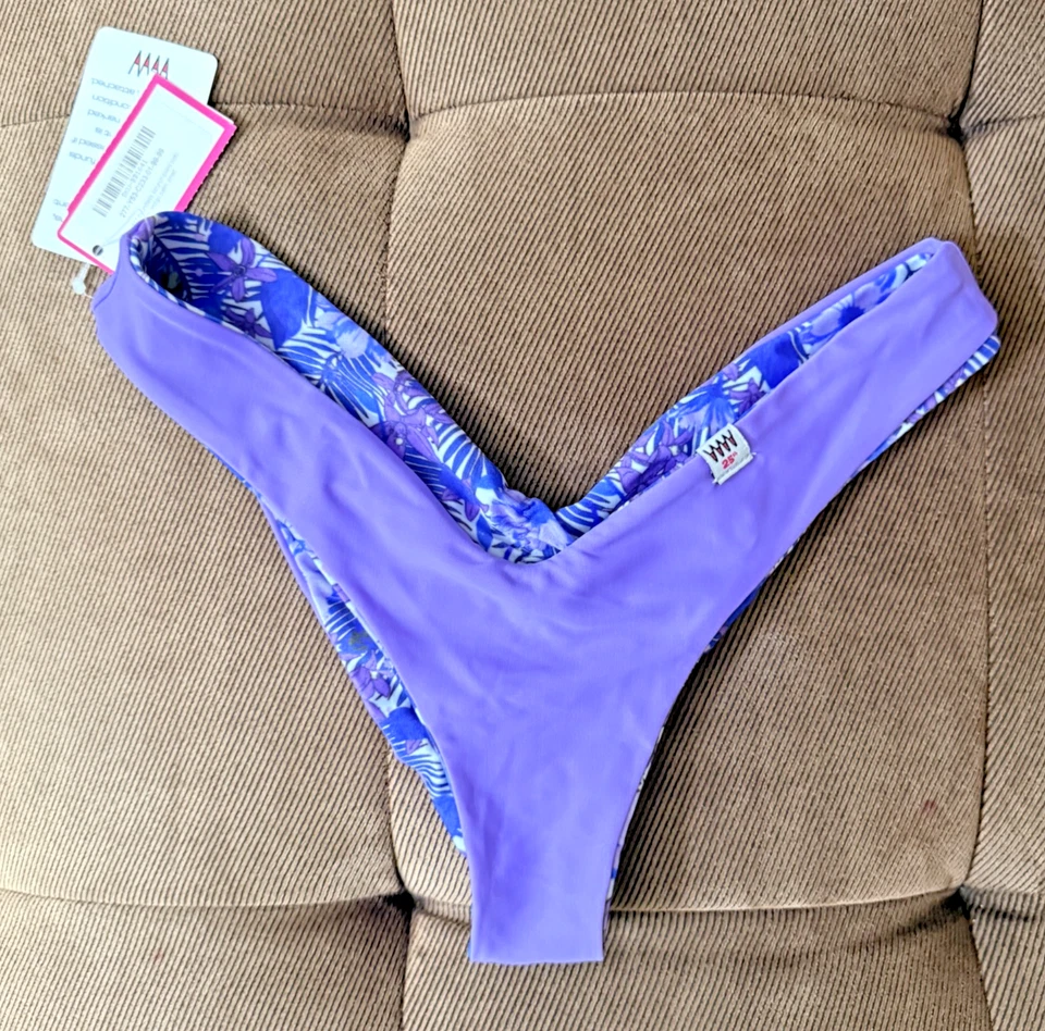 Parte inferior de bikini Wicked Weasel 25 aniversario 277 Boundless Scrunch pequeña nueva con etiquetas Foto 3 de 4