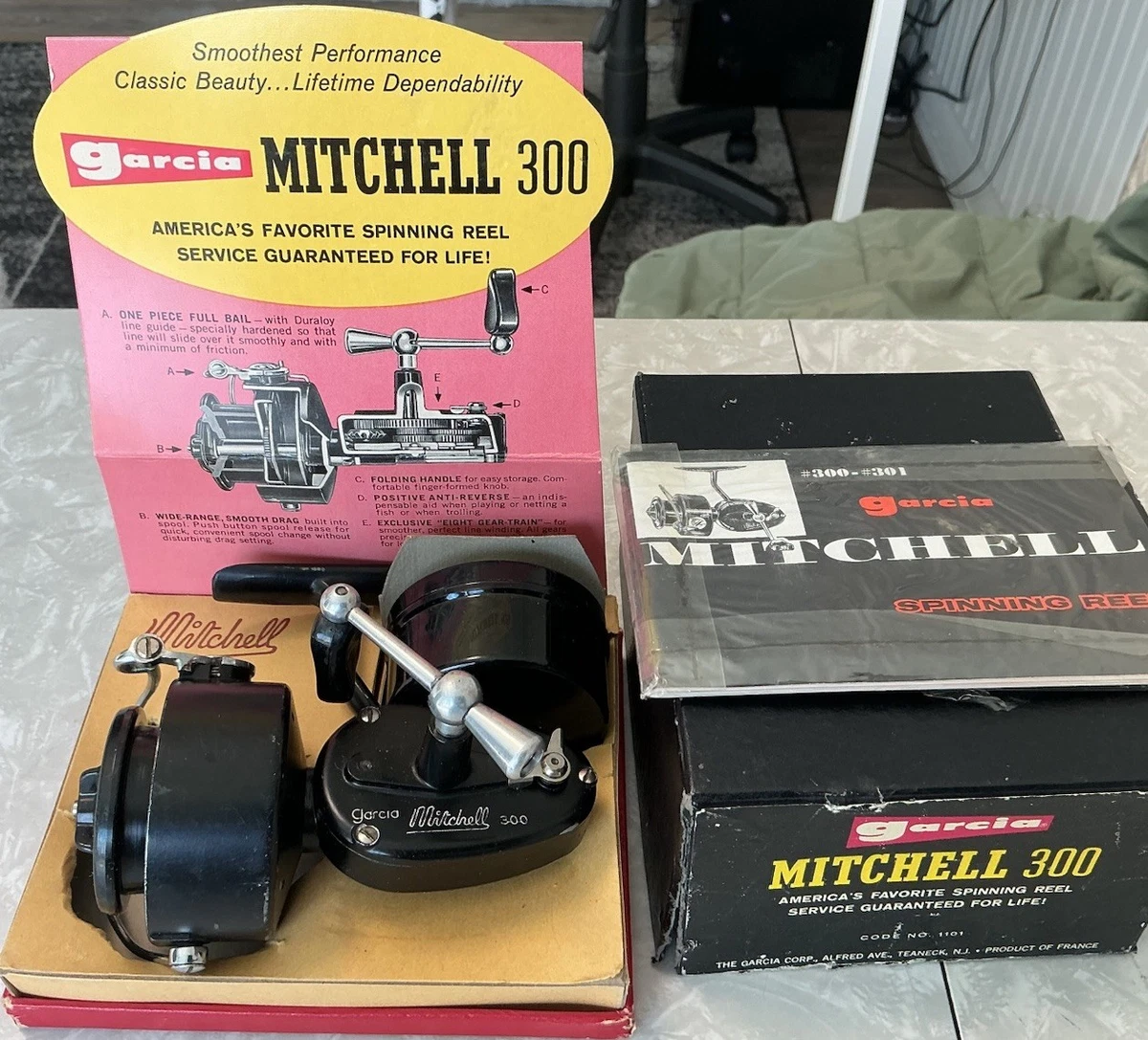 Moulinet De Pêche Vintage Garcia Mitchell 308A - Avec Boîte Et Papiers D'origine, Collection