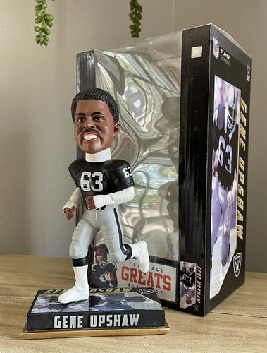 GENE UPSHAW Los Angeles Oakland Raiders NFL Legends of the Field Bobblehead NIB!
