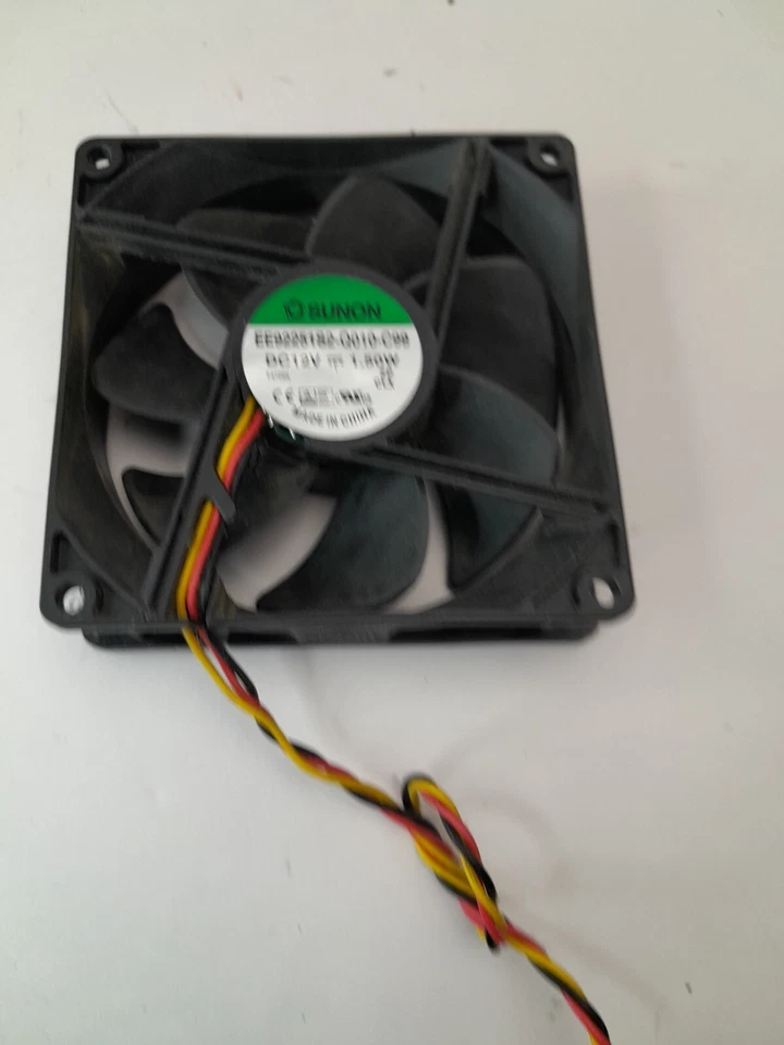 Sunon EE92251S2-Q010-C99 12V 3-Pin 92mm x 92mm x 25mm Rear Case Computer Cooling - Image 2 of 4