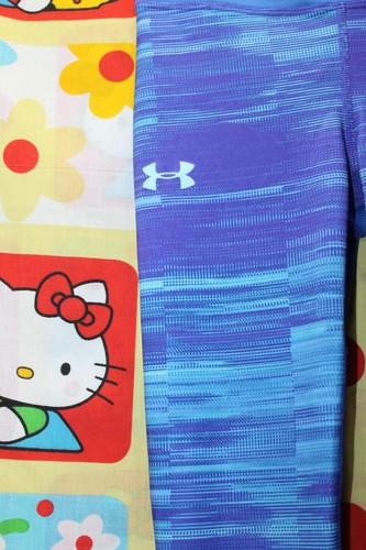 Under Armour Activewear Yoga Leggings Size Girls Youth 8 Small S Blue - Picture 3 of 3
