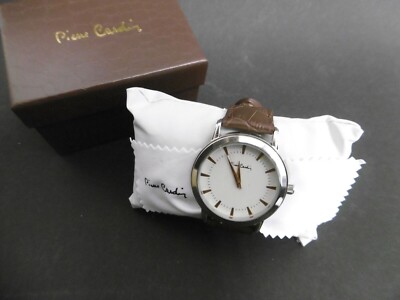 Pierre Cardin Herren Uhr in einer Geschenkbox