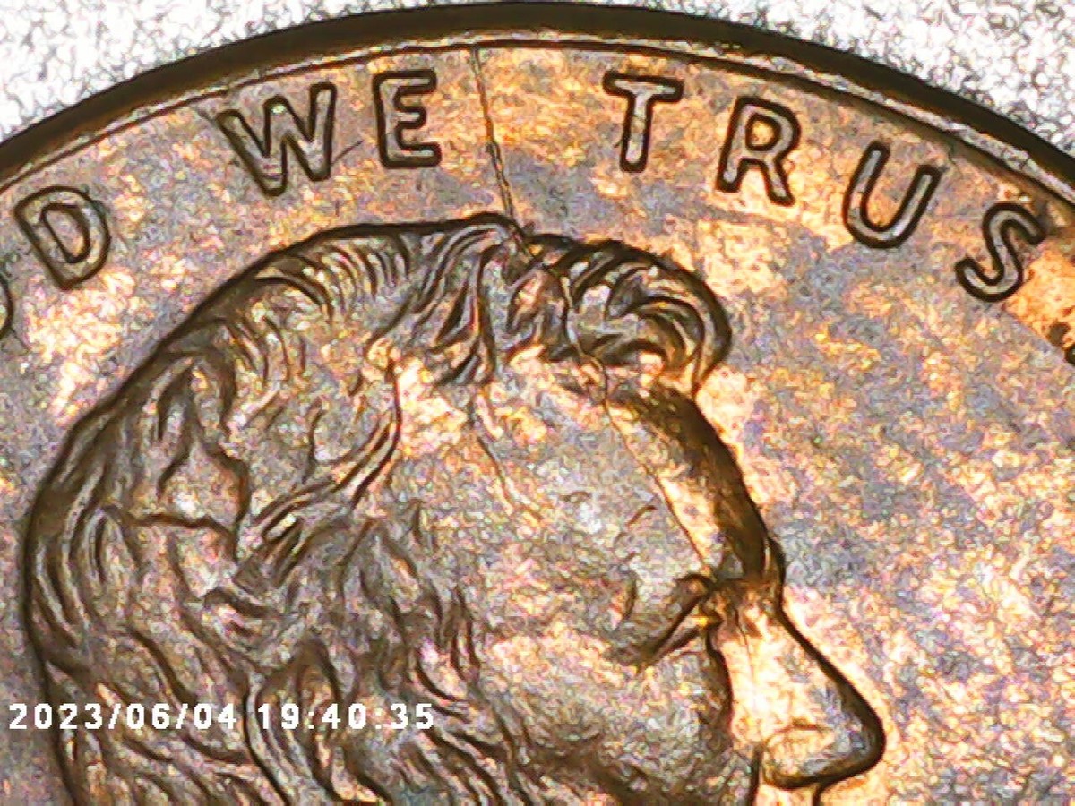 DIE CHIP ON HEAD 1995 Lincoln Memorial Penny VDB￼- Mint