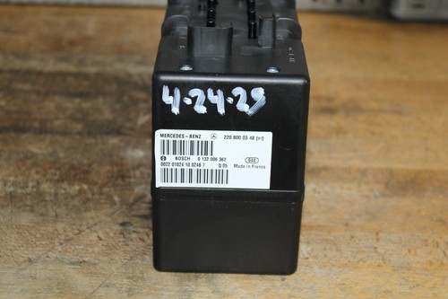 2001 01 Mercedes-Benz S500 Central Locking Door Vacuum Pump 220 800 03 48 OEM - Picture 7 of 12