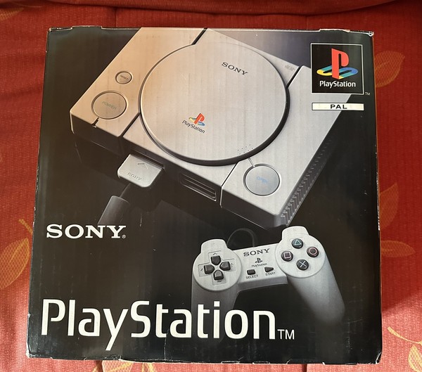 SONY PLAYSTATION 1 SCPH-1002 C MUY RARA PAL